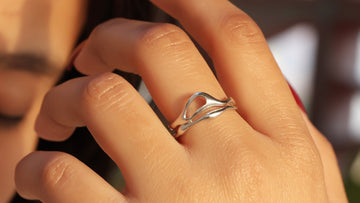 Buy Now Wavy Band Rings Online