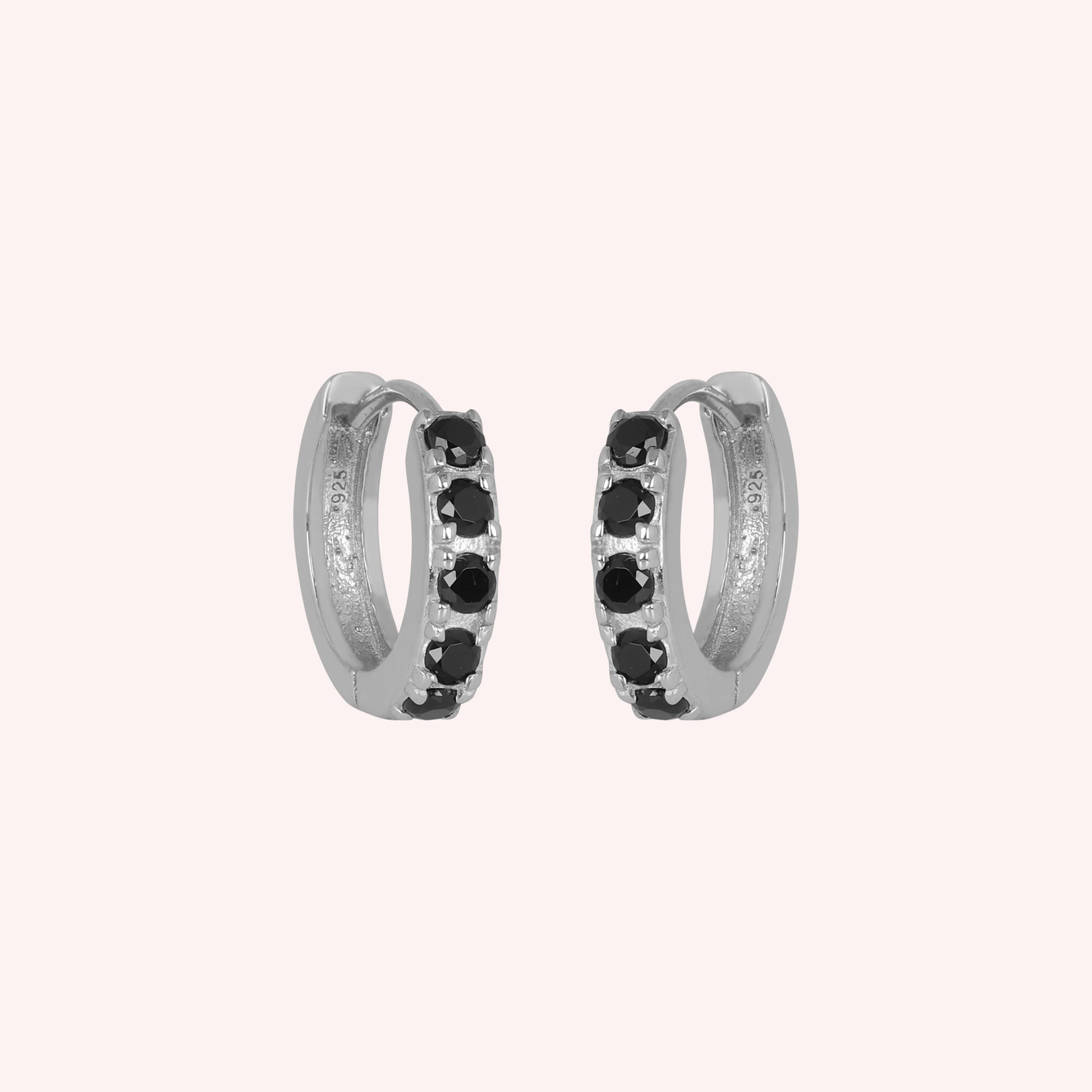 huggie earring for her 