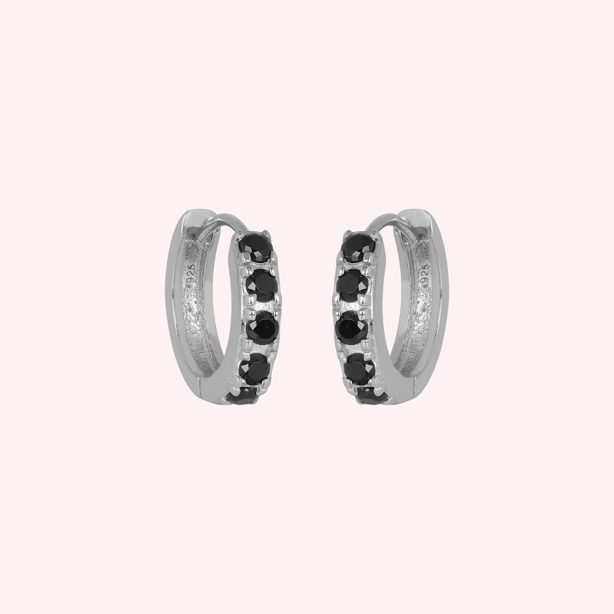 huggie earring for her 