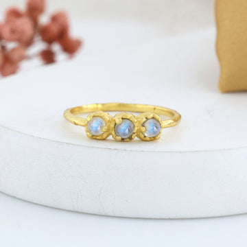 Rainbow Moonstone Ring – Lunar Trio | Tejara