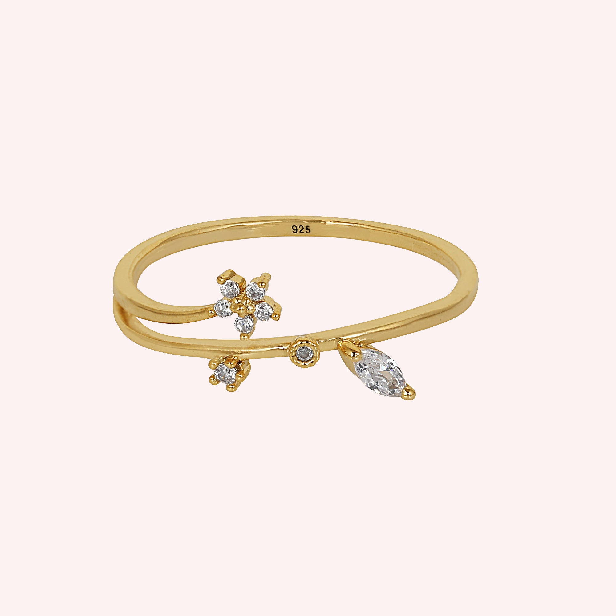 925 Sterling Silver Ring with CZ Stones