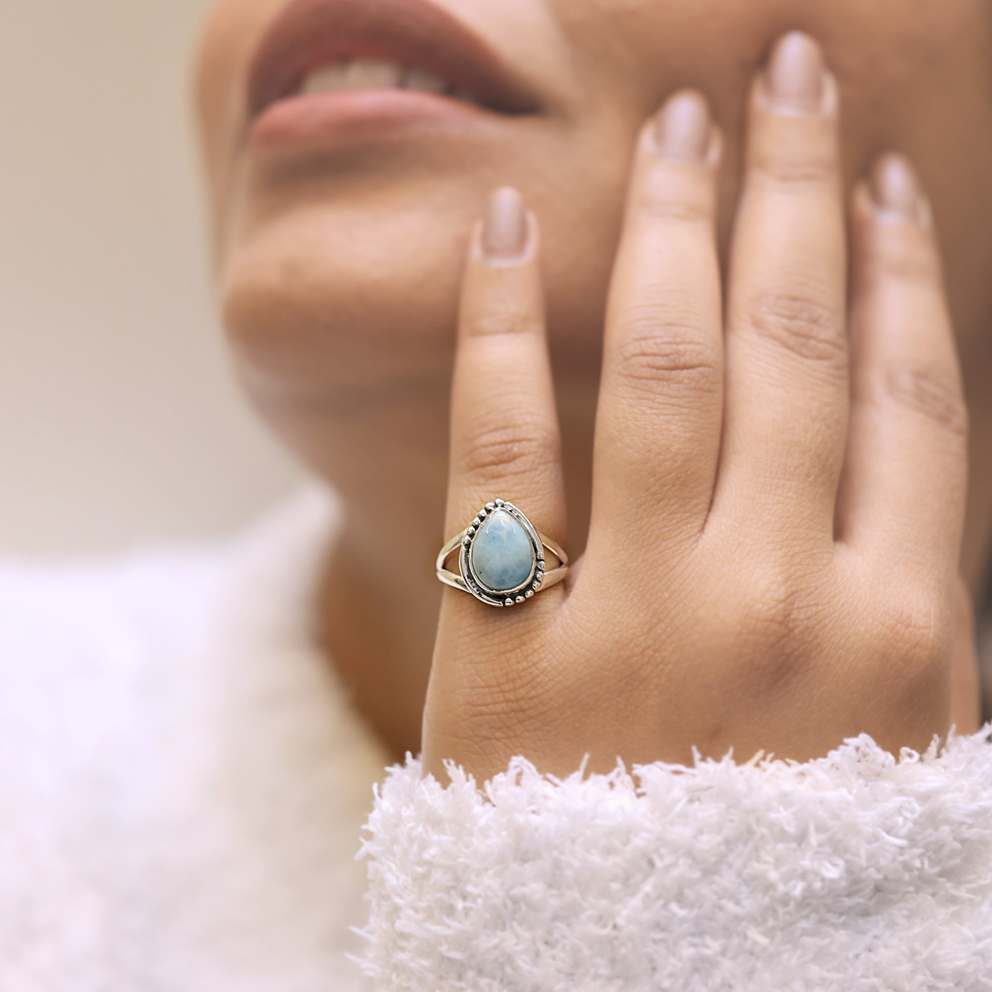 925 Sterling Silver Larimar Teardrop Split Band Ring