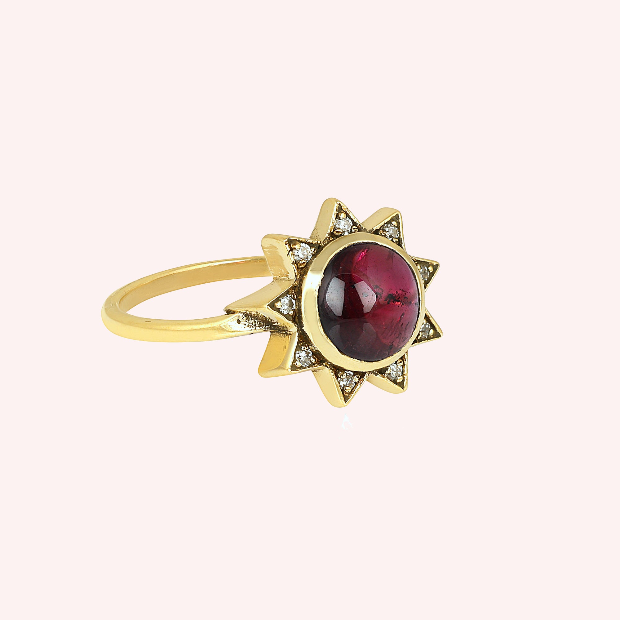 925 Sterling Silver Garnet Sun Design Ring