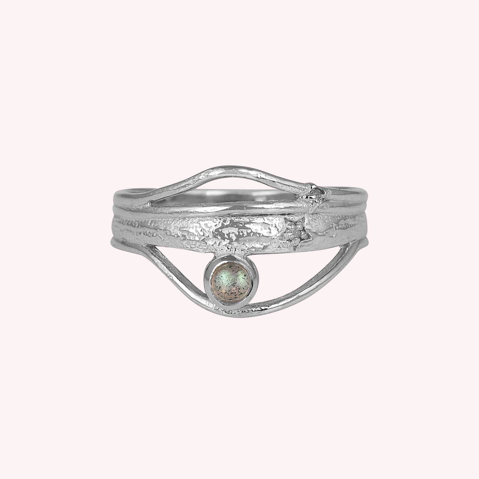 wavy band ring 