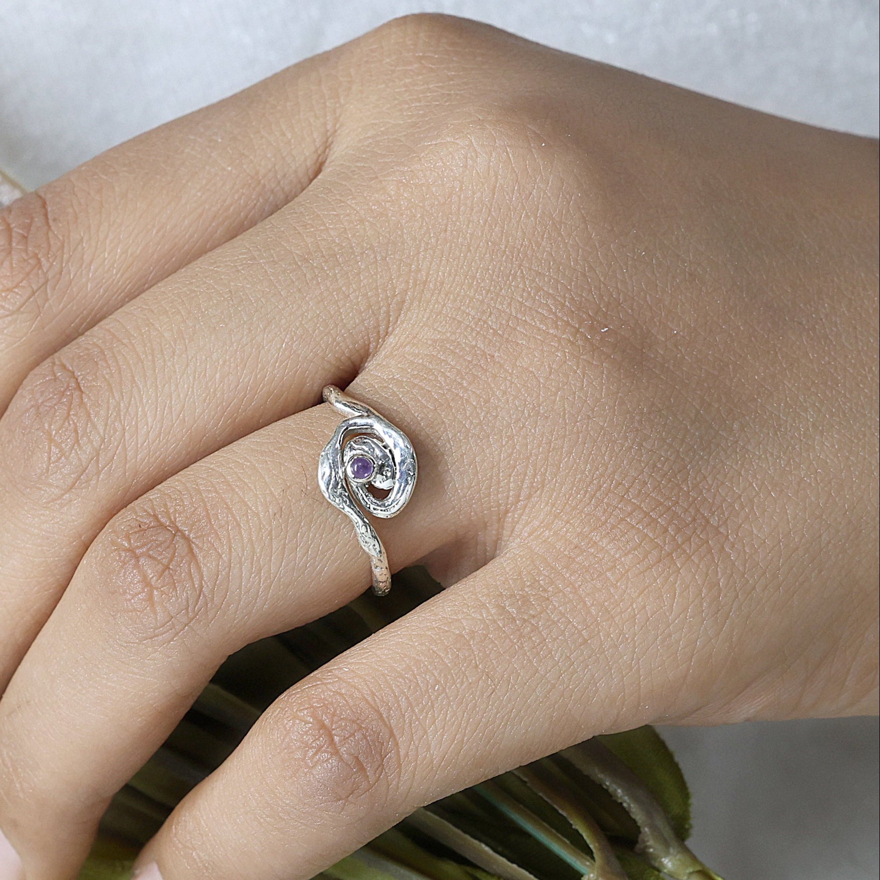 Dainty Sterling Silver Amethyst Wavy Ring Jewelry for Women