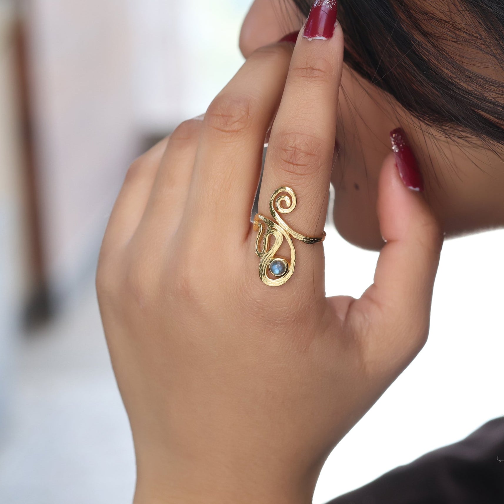 925 Sterling Silver Stylish Labradorite Long Ring