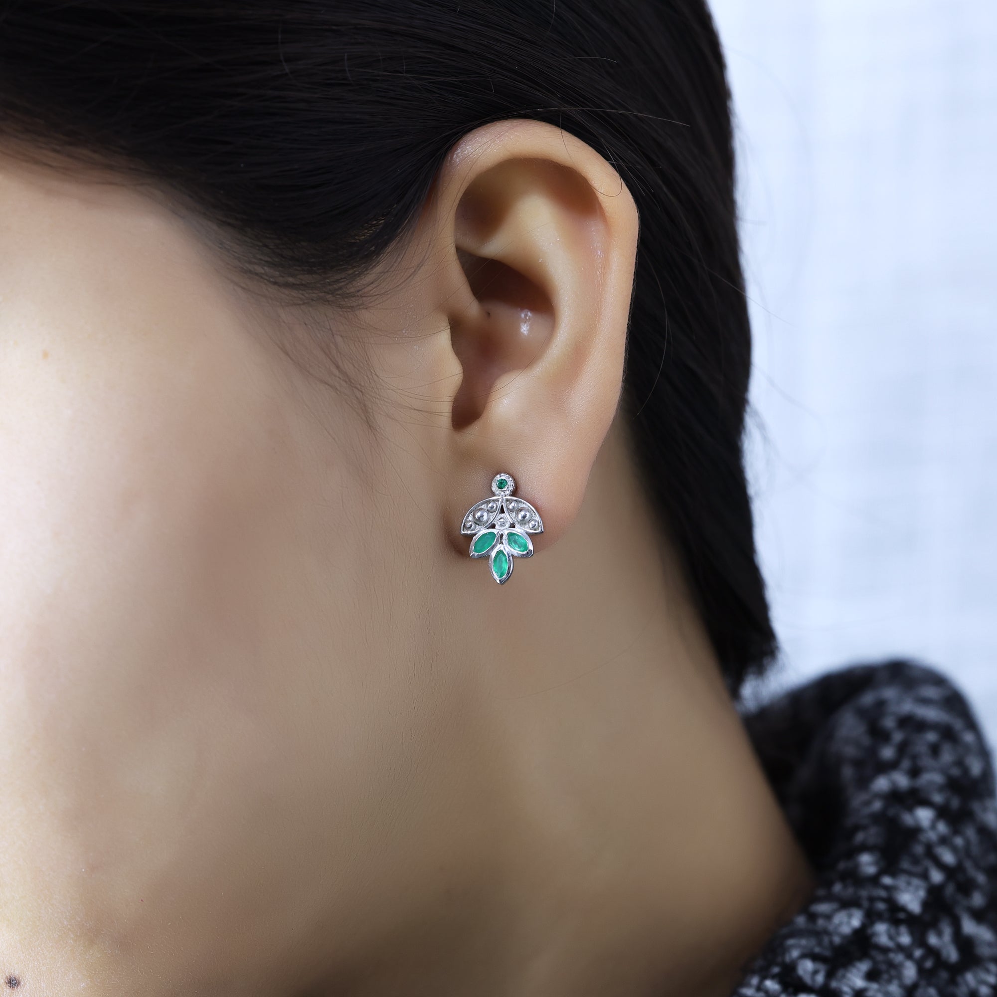 Elegant 925 Sterling Silver Green Onyx Earrings