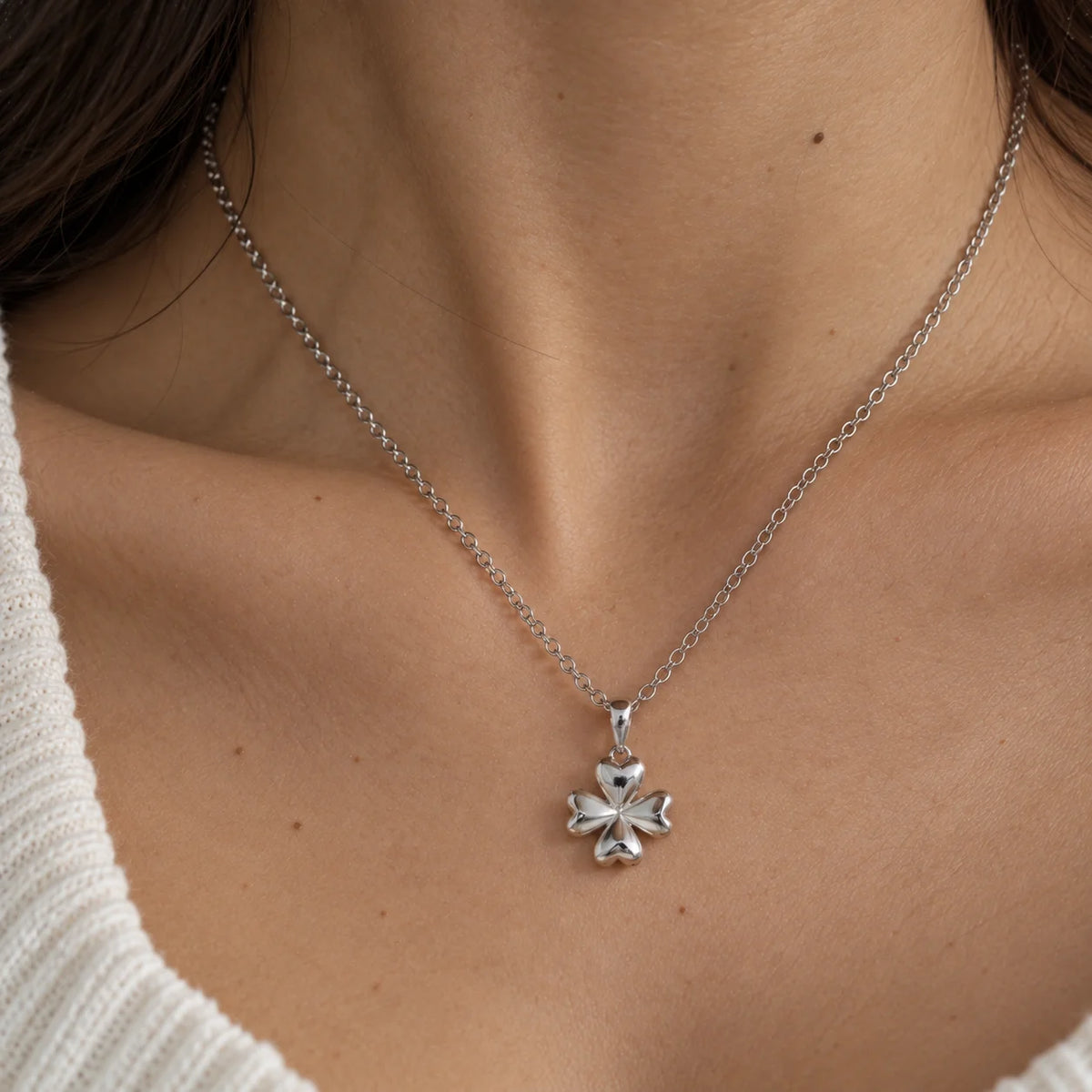 Petal Clover Necklace