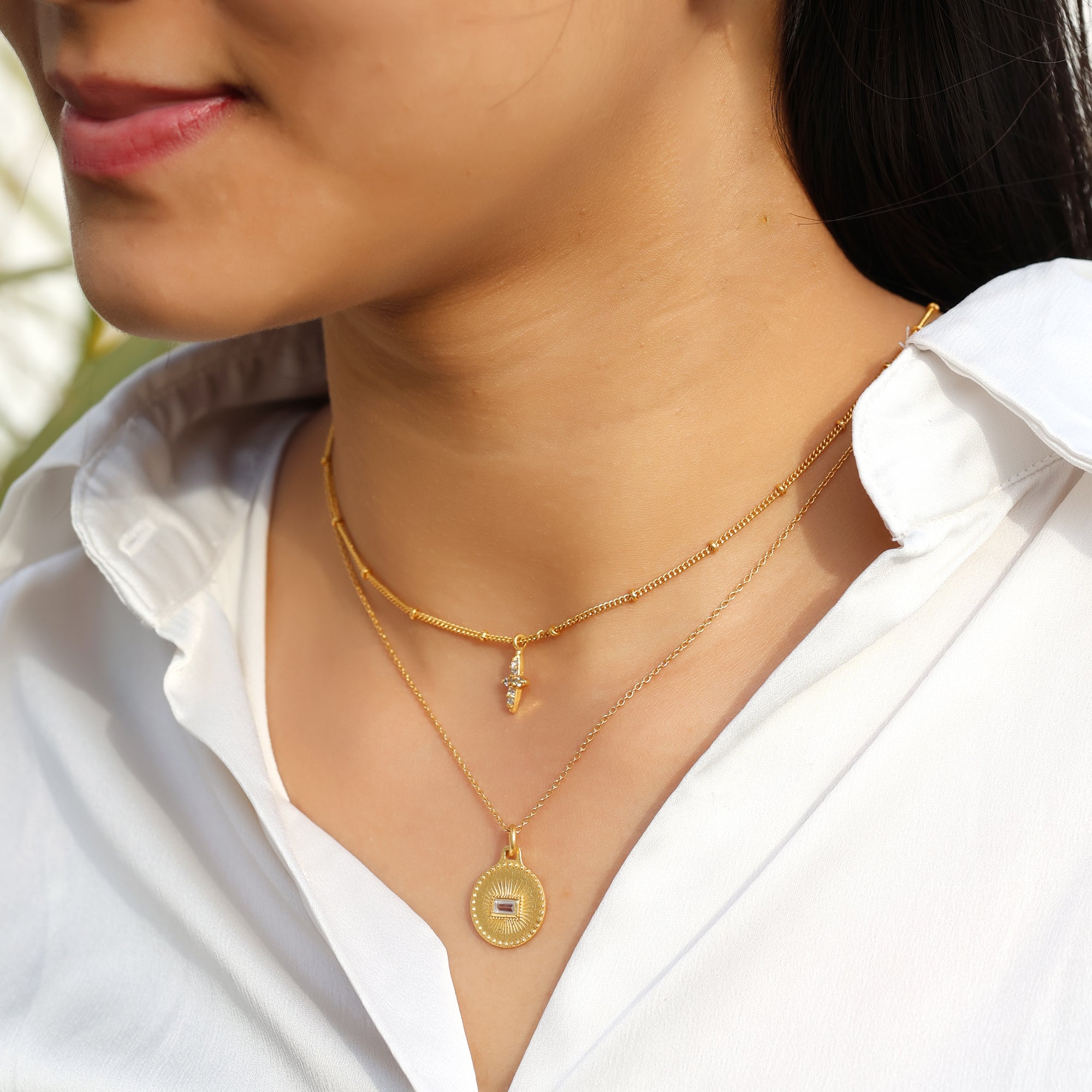 Round Pendant Crystal Necklace
