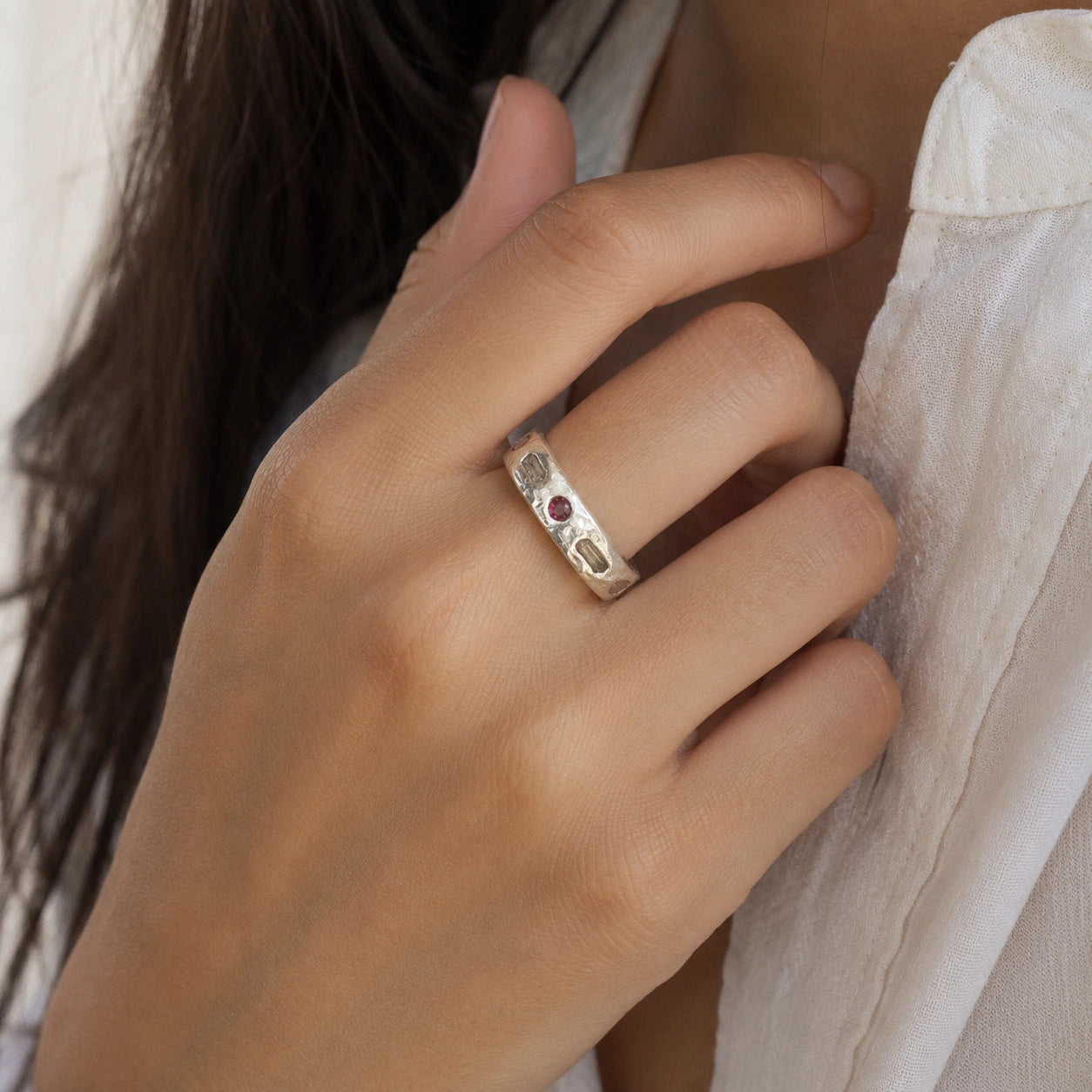 Statement_ring_in_sterling_silver_with_multi_stones_worn_by_a_model